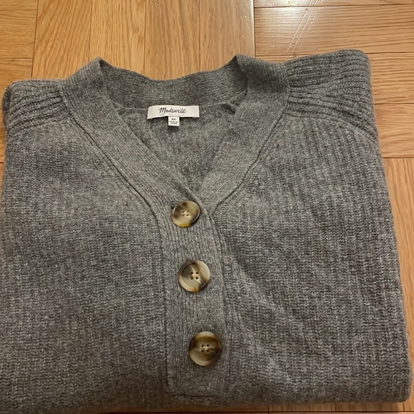 Gray wool sweater - Picture 2 of 2